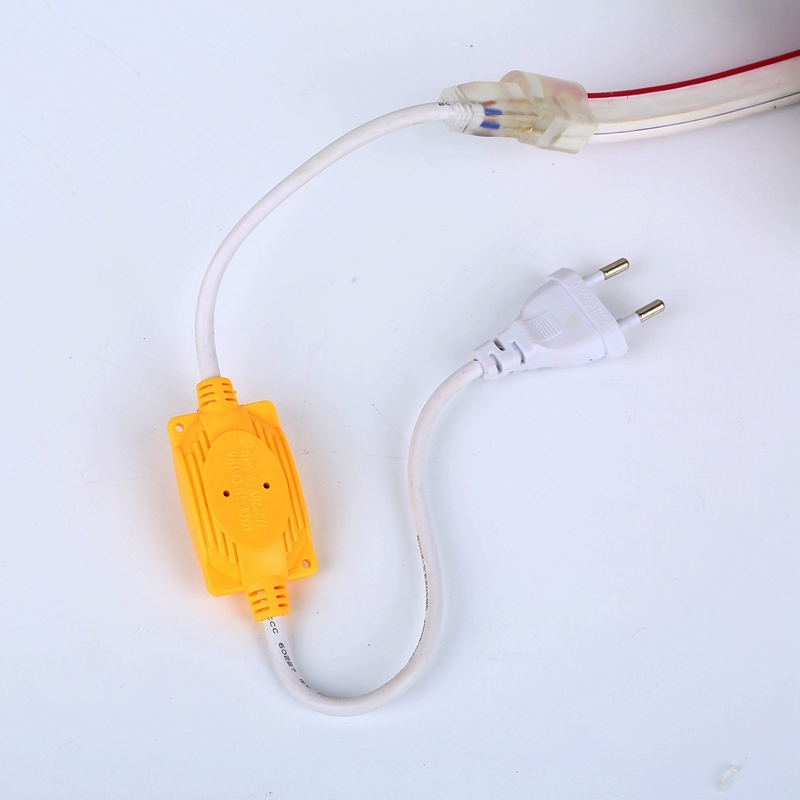 Шнур живлення для LED неону 220В 8x16 мм